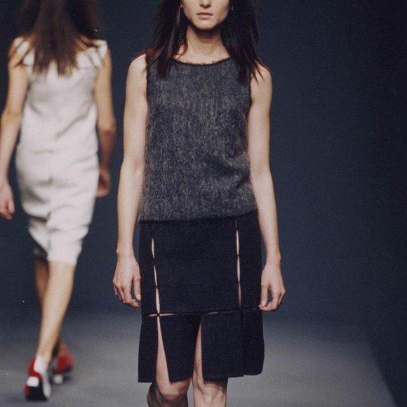 Prada wool mohair midi skirt in grey - Picture 4 of 4